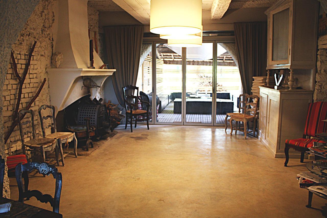 Domaine Regis Freres Bed and Breakfast Vidauban Exteriör bild